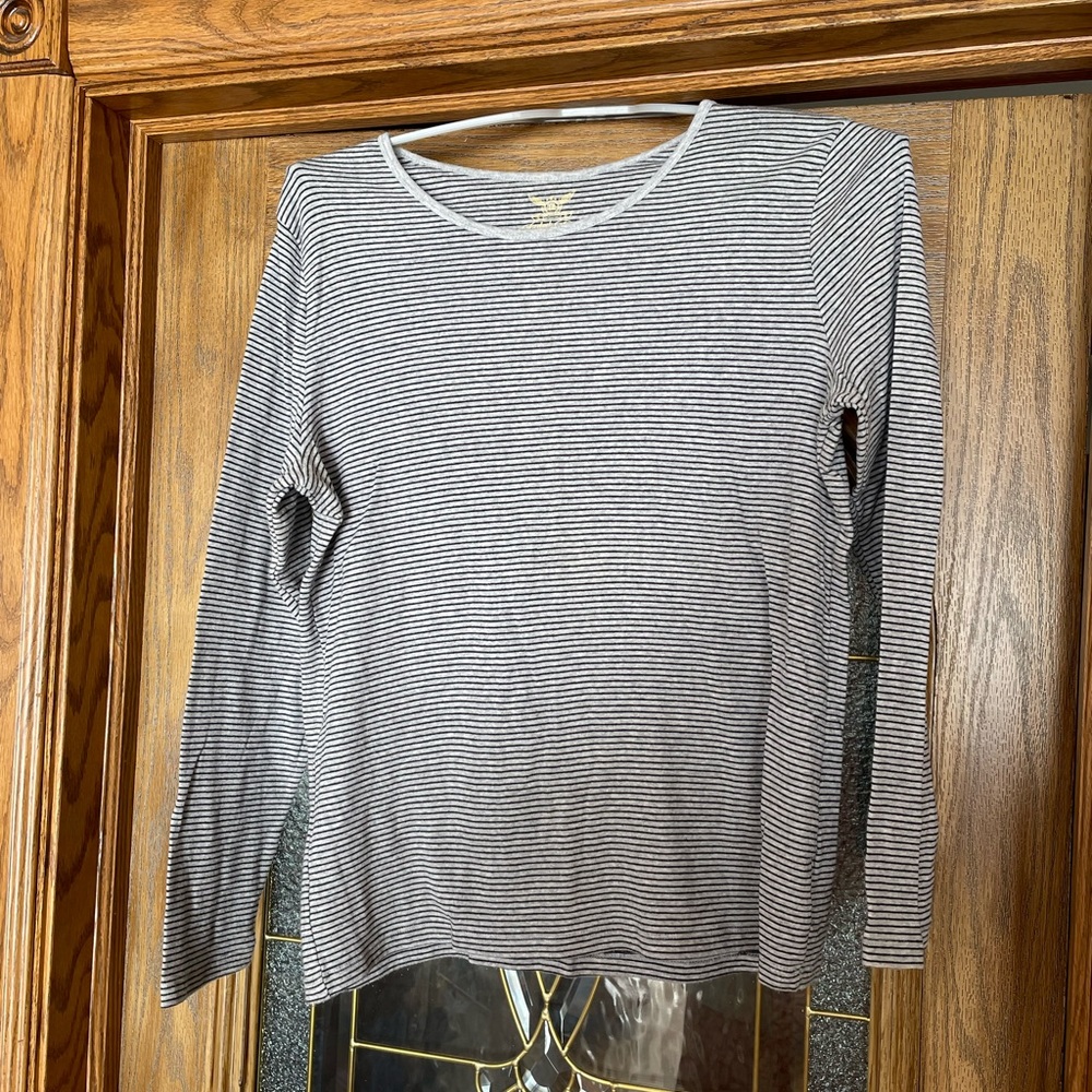Faded glory gray and black striped shirt size XXL 97% cotton 3% spandex
